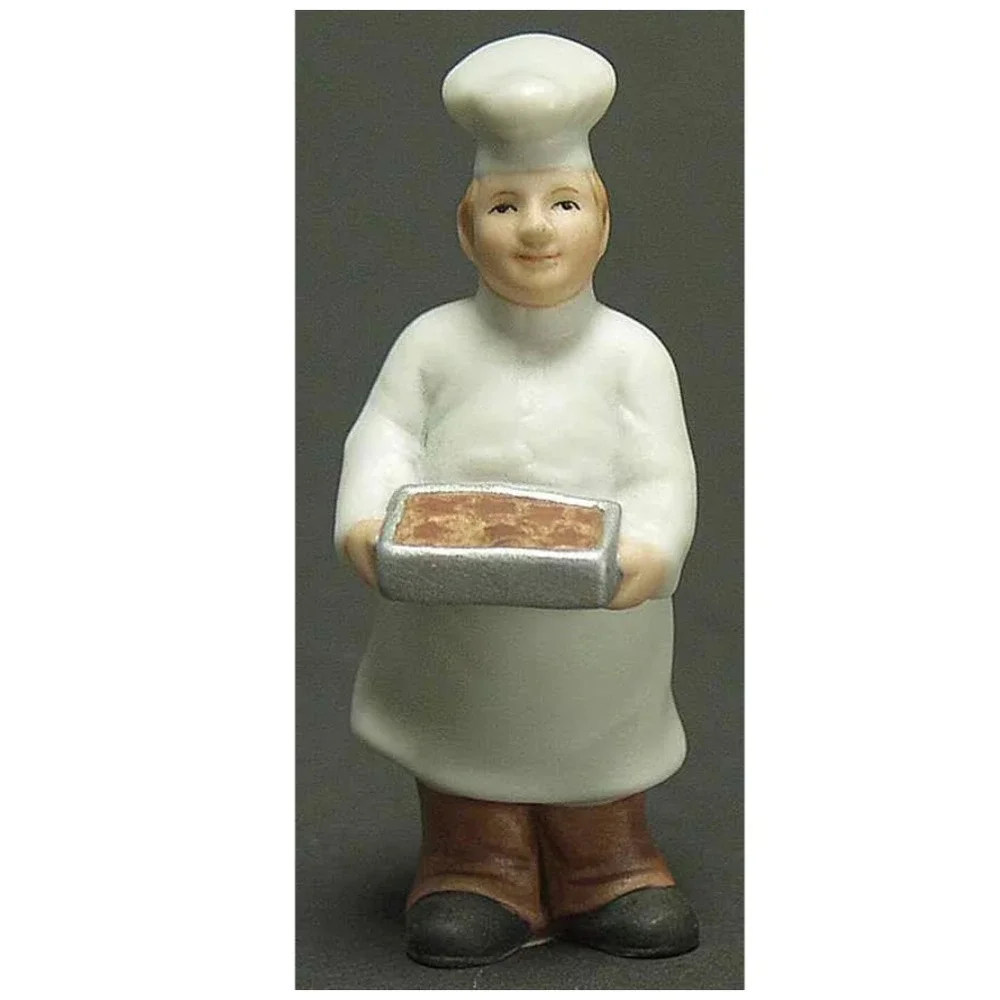 Lefton Colonial Village Baker Figurine Chef Cake Pan‎ Star #00967 90s Hat Cook